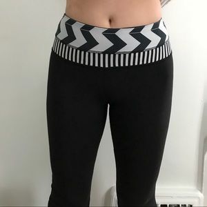 Lululemon yoga pants